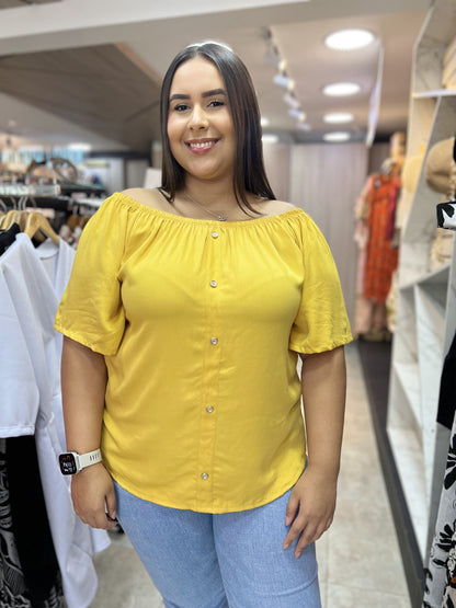 BLUSA ESCOTE BANDEJA CON BOTON