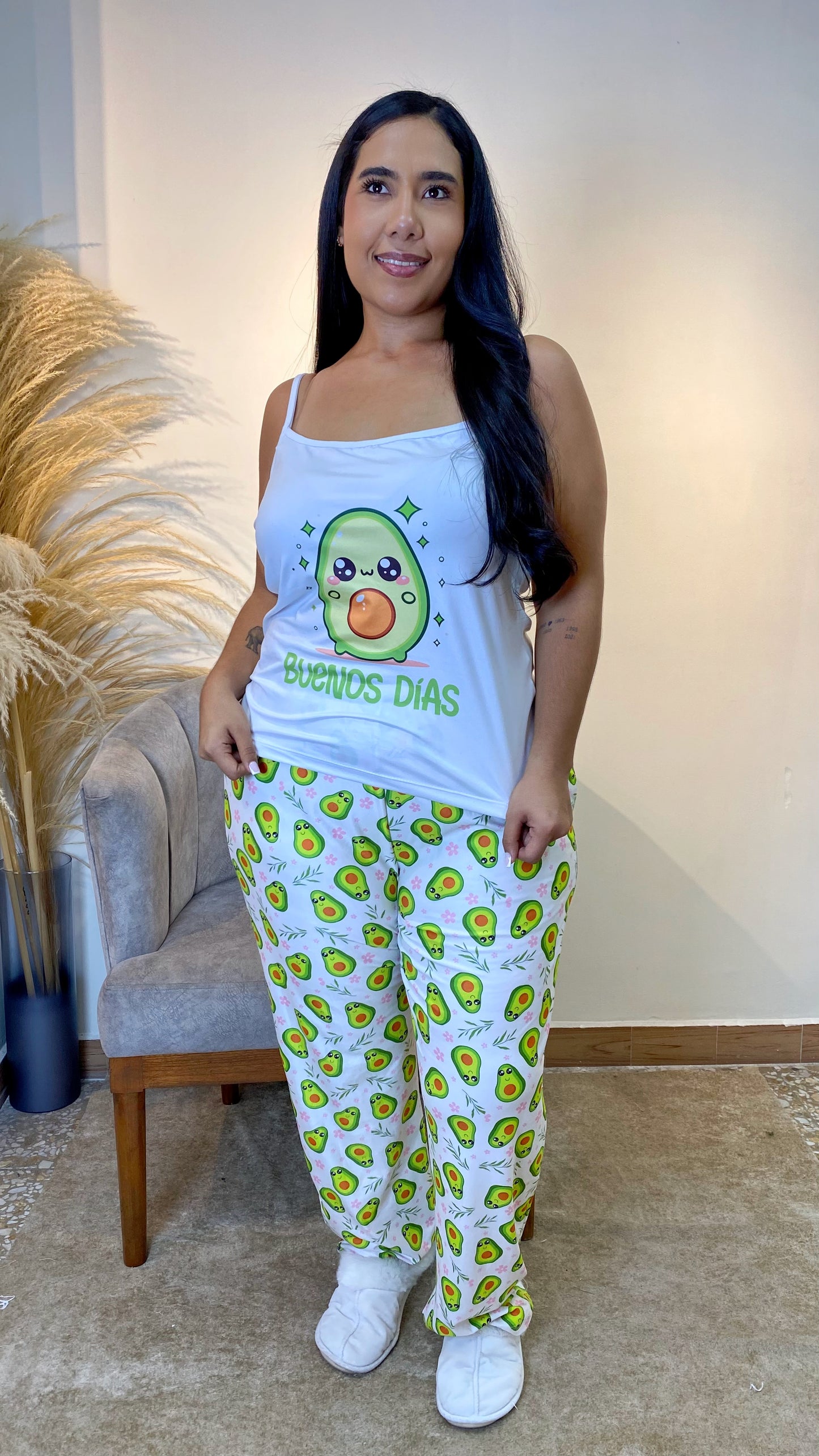 Pijama Plus Pantalón + Blusa de Tiras en Piel de Durazno :  💤